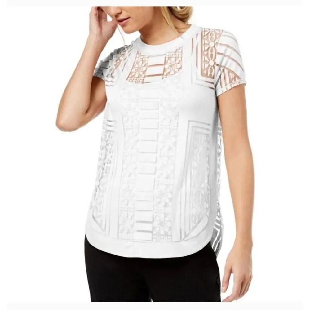 Bar III Women's White Short Sleeve Crew Neck Burnout T-Shirt Top Size Small